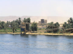 Quarry between Edfu to Esna, June 2010